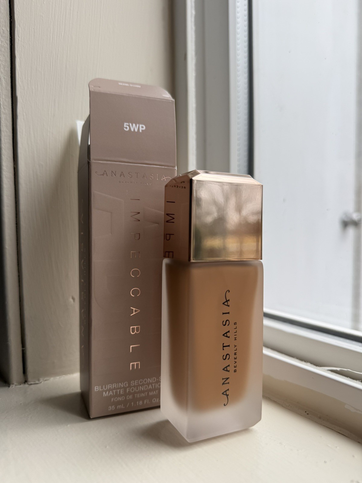 Anastasia impeccable blurring second skin matte foundation 5WP Brand New Sealed