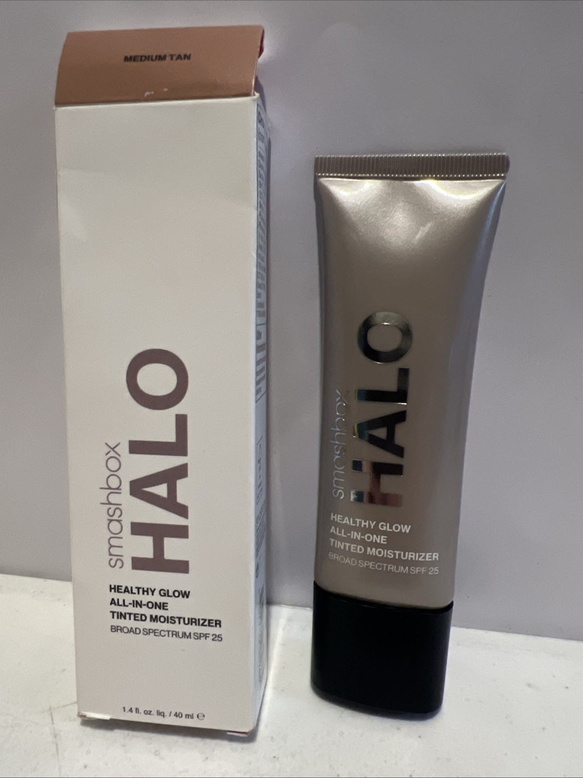 Smashbox Halo Healthy Glow All-In-One Tinted Moisturizer Medium Tan *NO SEAL*