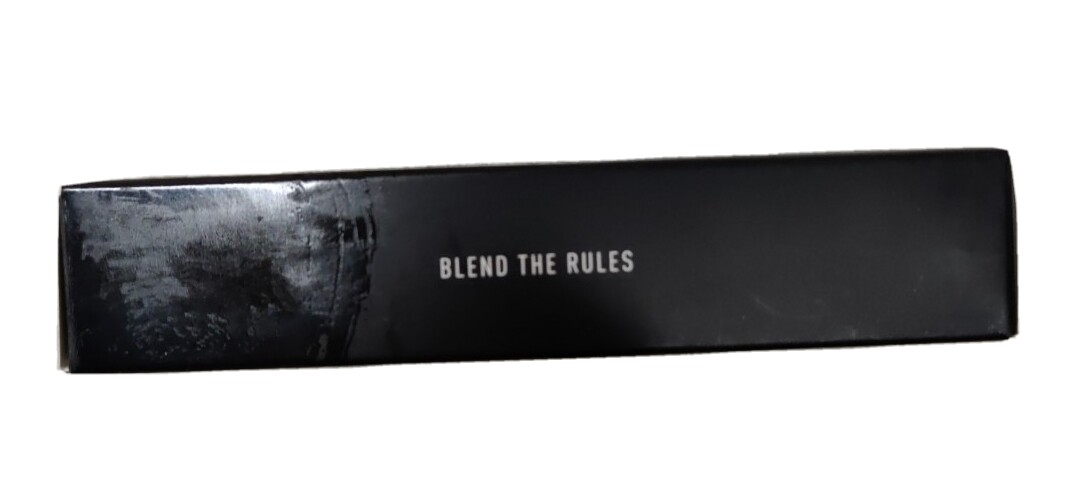 • Morphe Fluidity Full Coverage Foundation COLOR-F5.100 Matte | Mat 1oz. 30ml.