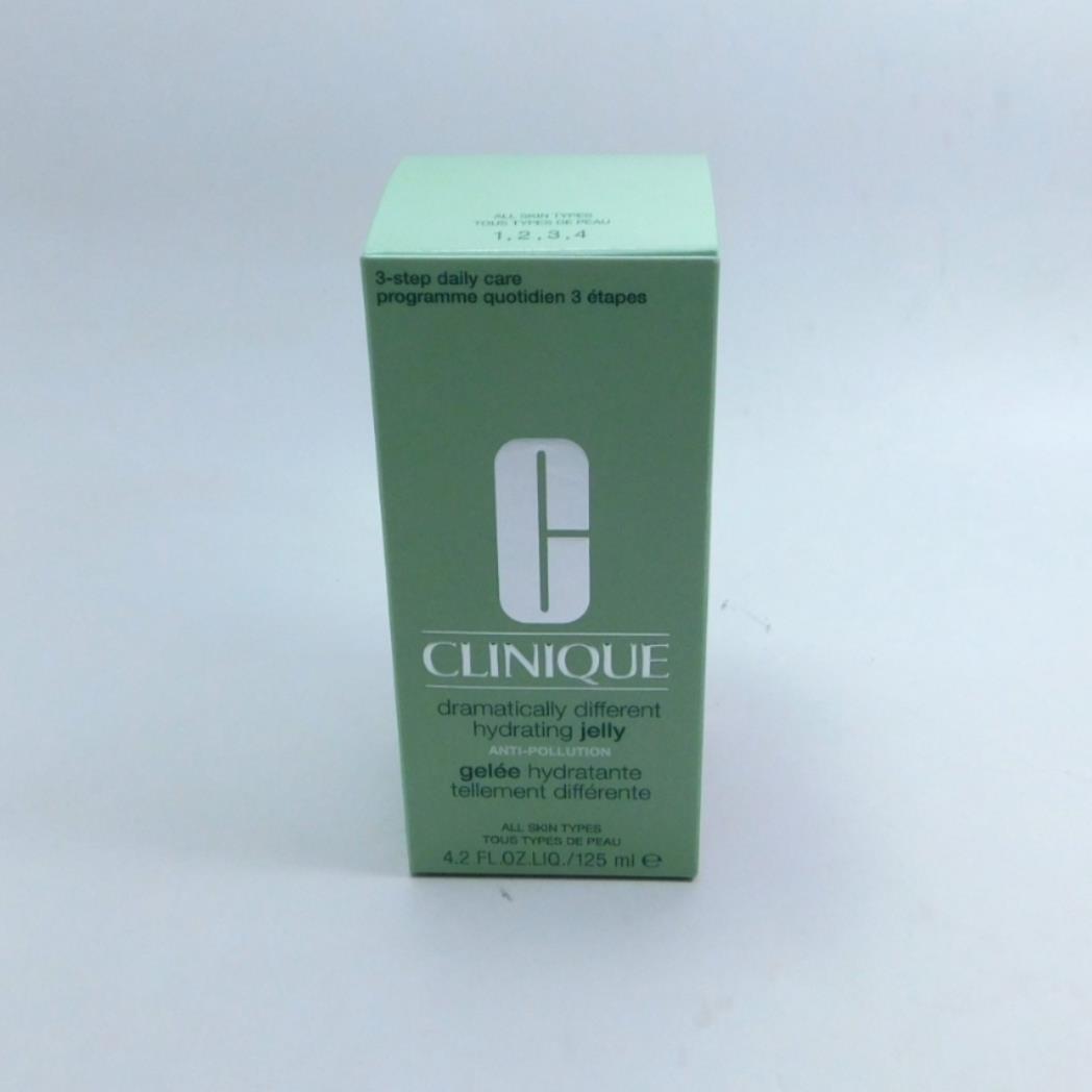 Clinique Dramatically Different Hydrating Jelly 4.2 oz /125ml *NEW IN BOX*