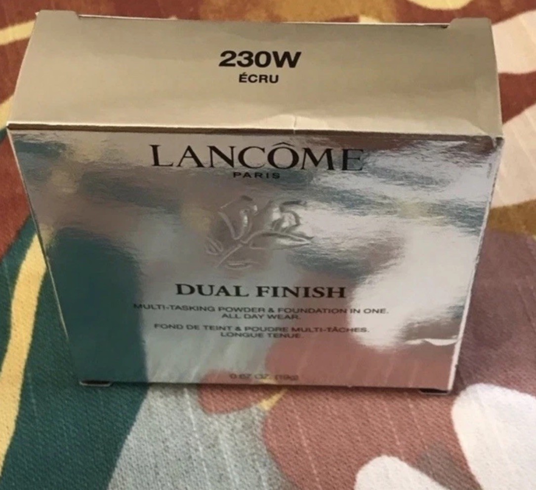 Lancome Dual Finish Multi-Tasking Powder Foundation 230W ECRU New