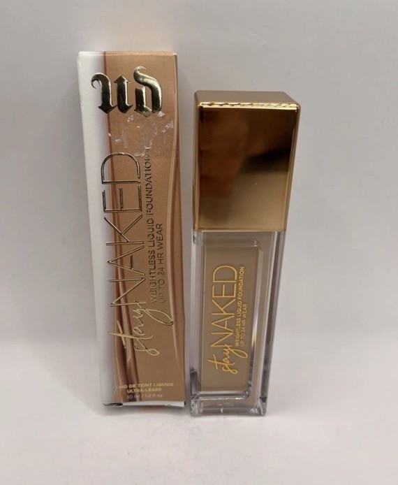 Urban Decay Shade 40NN Stay Naked Weightless Foundation 1 oz Full Regular Size