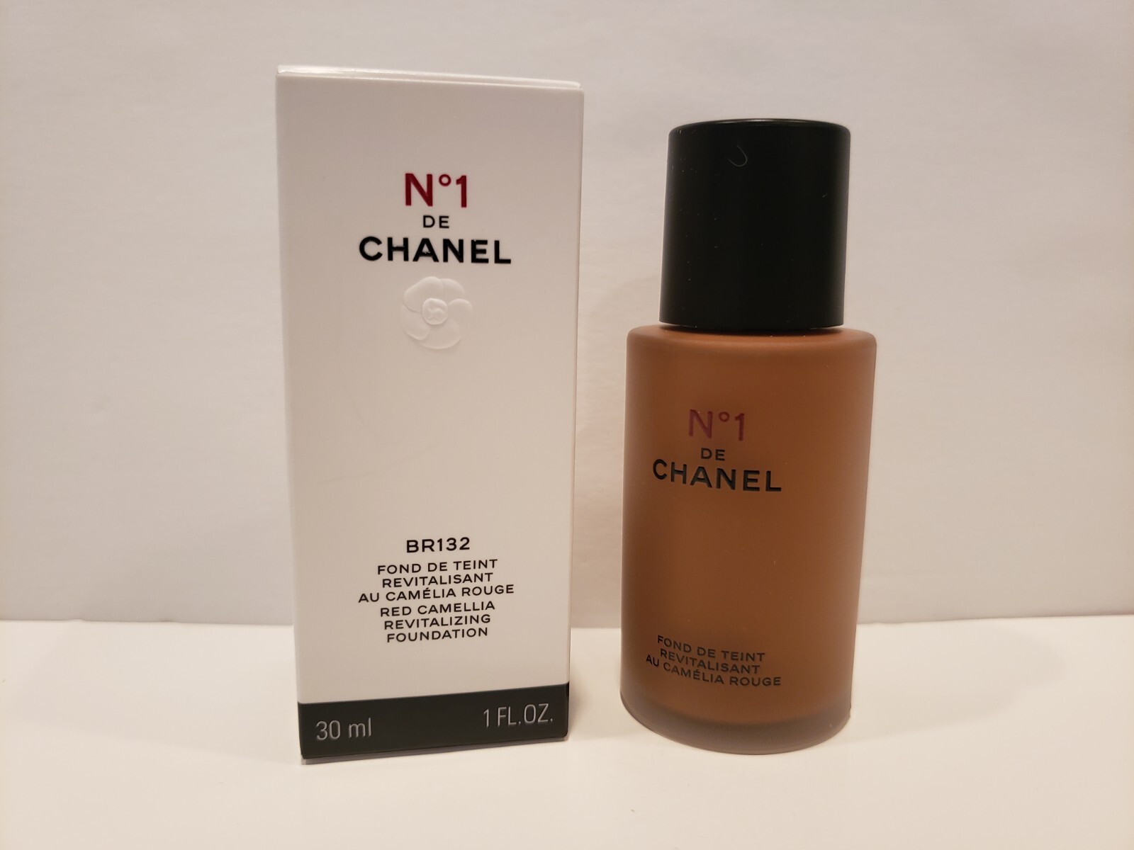 Chanel ~ No1 De Chanel ~ Red Camellia Revitalizing Foundation ~ #BR132 ~ NIB