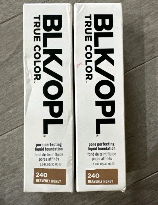 2X-BLK/OPL TRUE COLOR Pore Perfecting Liquid Foundation, 1oz, 240 Heavenly Honey