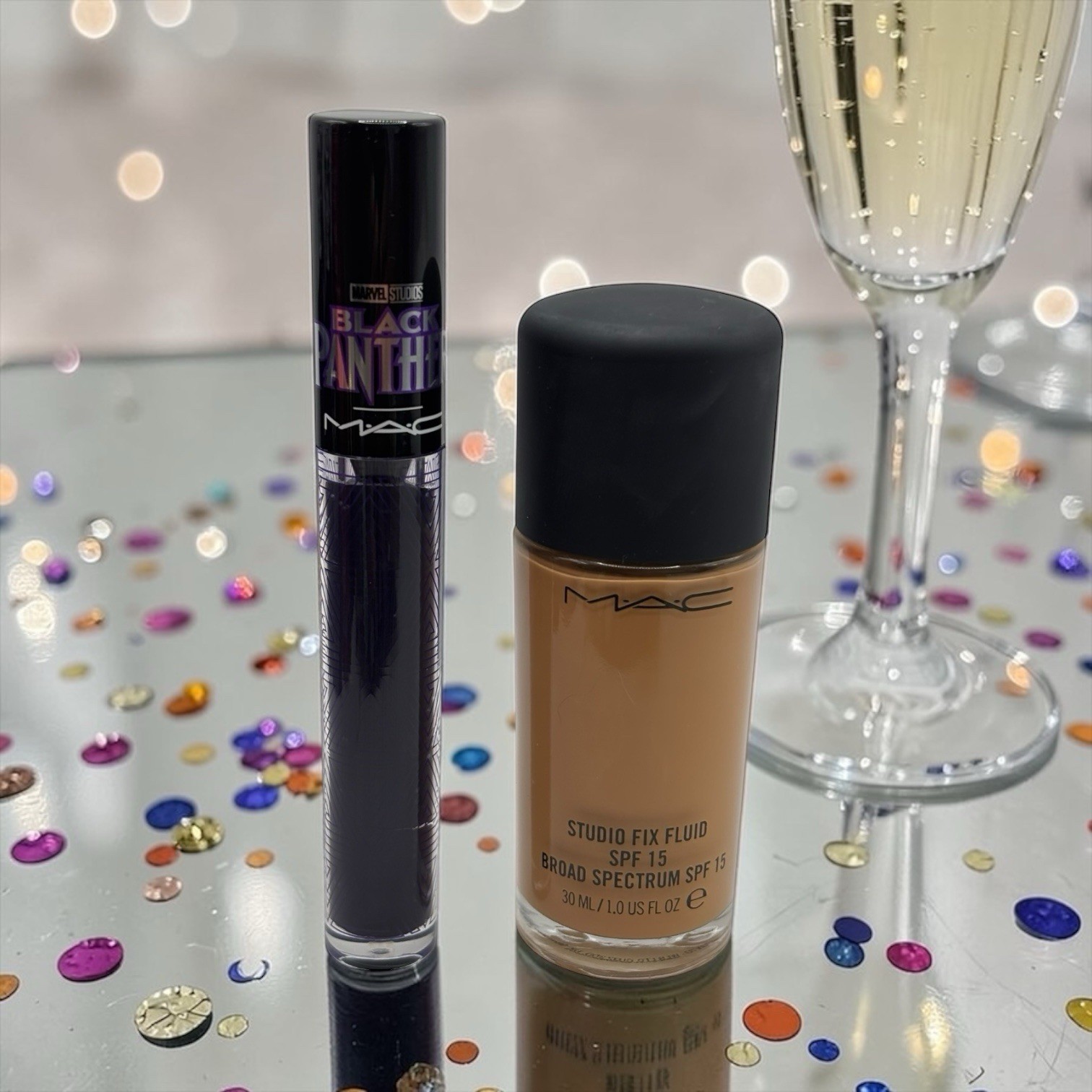 M.A.C Studio Fix Fluid Foundation NW35 SPF 15 and Limited Edition LipColour -SET