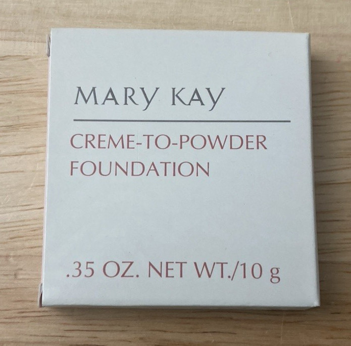 Mary Kay 3100 Ivory 2 CREME TO POWDER Foundation .35oz D-Shape (New in Box)