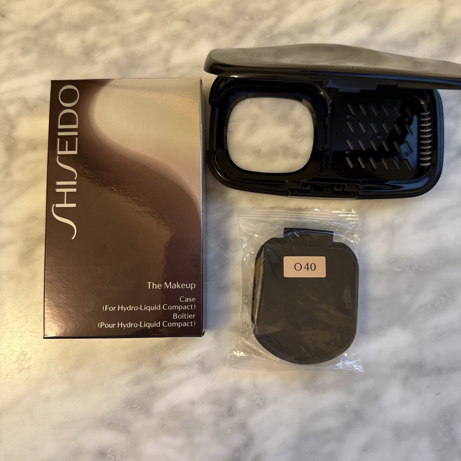 New Shiseido Advanced Hydro-Liquid Compact O40 SPF 15/.42oz Natural fair ochre