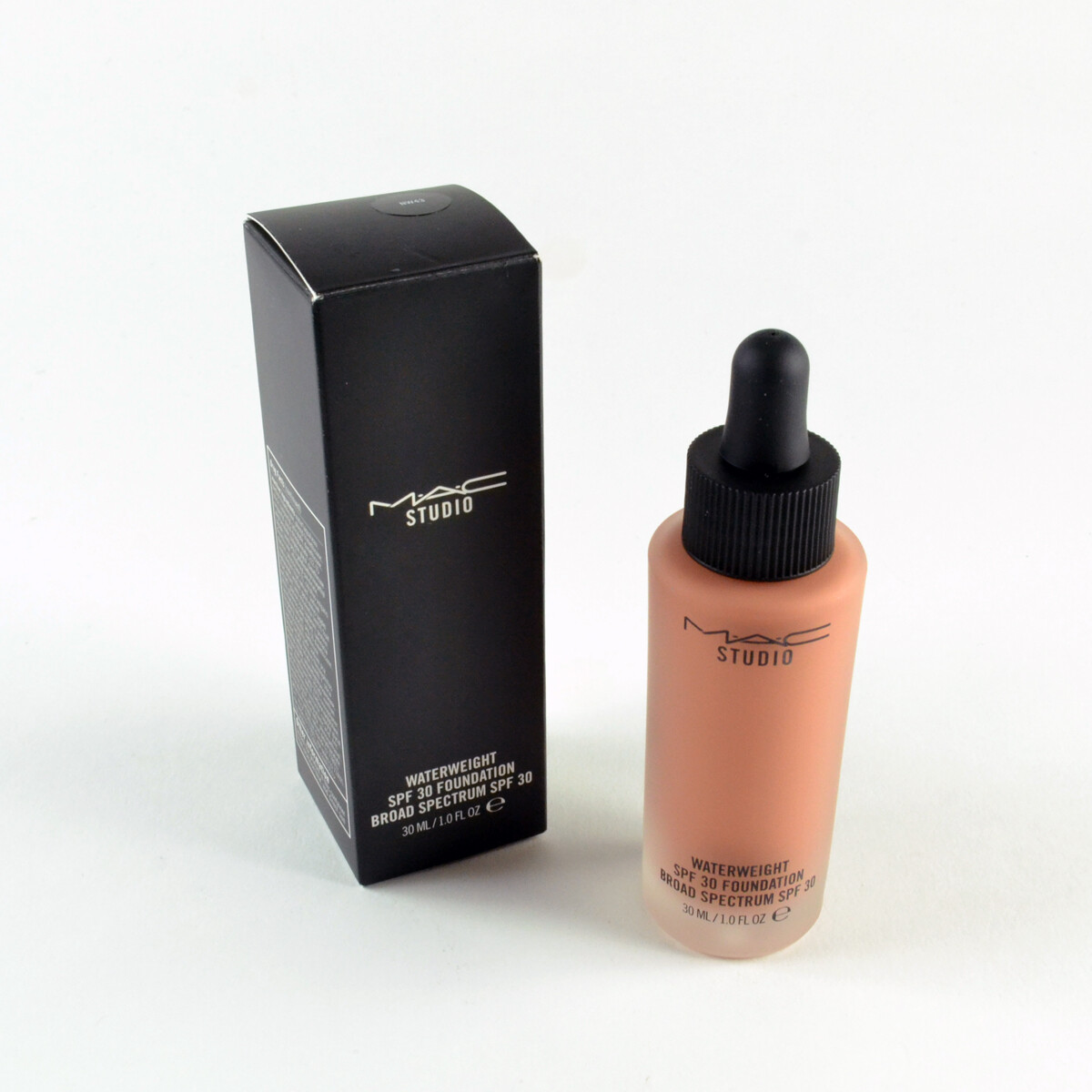 Mac Studio Waterweight SPF30 Foundation NW43 – Full Size 30mL / 1.0 Oz. New