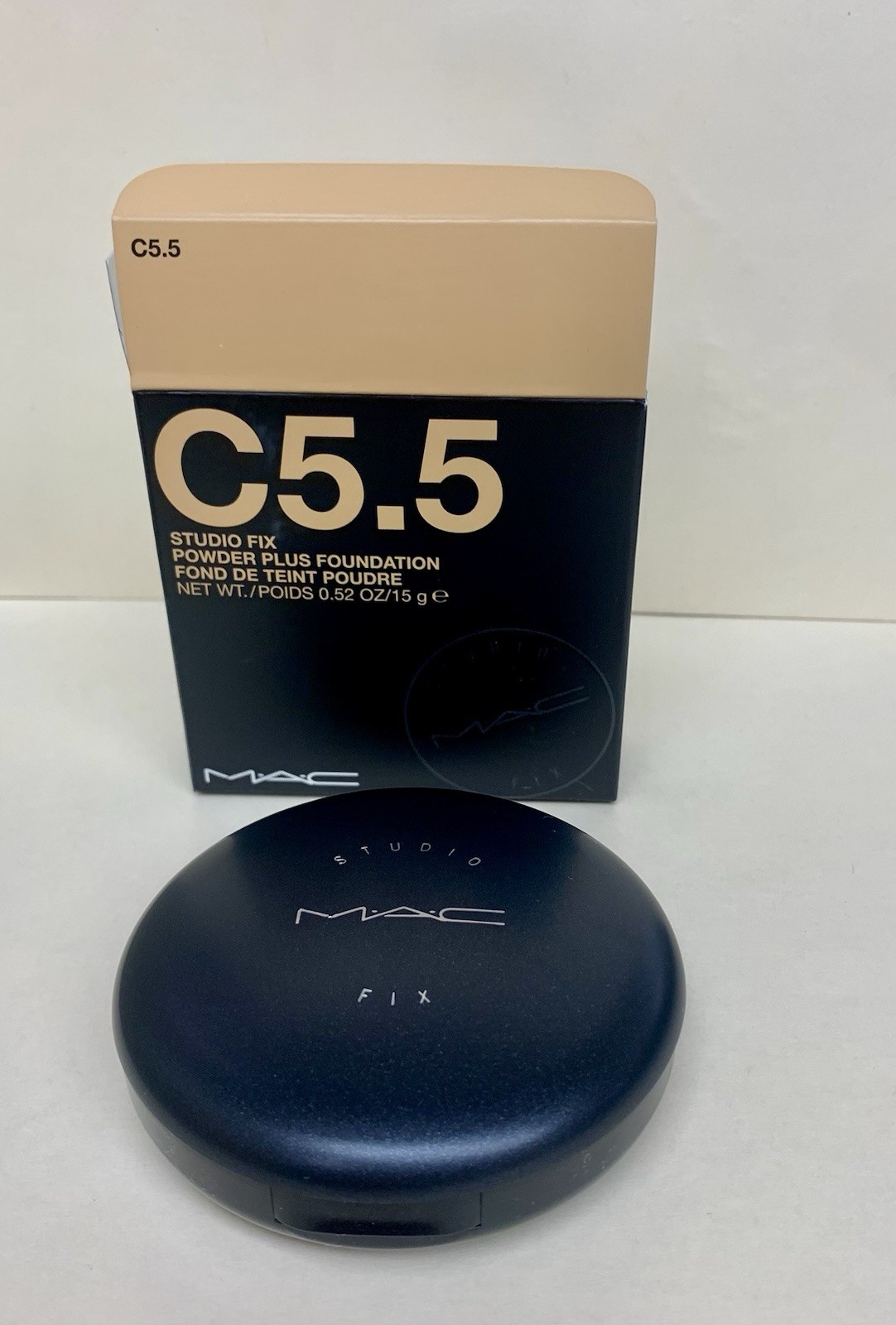 MAC Studio Fix Powder Plus Foundation C5.5 -0.53 oz/ 15g New In Box