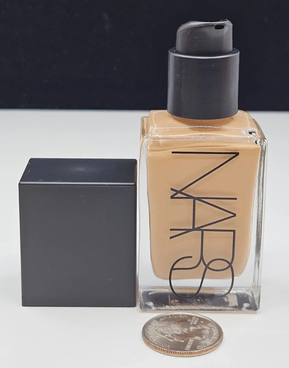 Nars Light Reflecting Foundation ~ LANAI Medium 2.25 ~ 30 ml / 1 fl oz – NEW