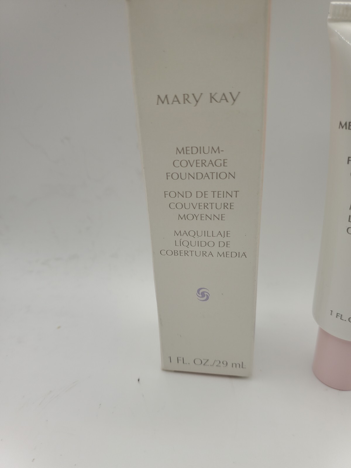 NEW Mary Kay Medium Coverage Foundation ” IVORY 202 356800 ” ~ FREE SHIPPING