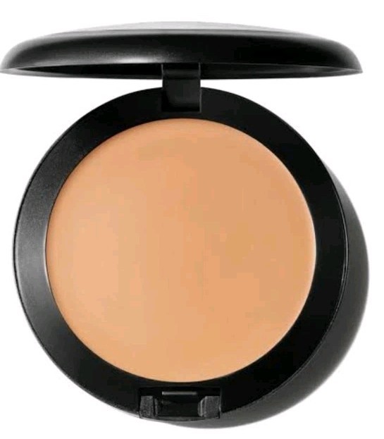 New in Box MAC Full Coverage Foundation NW35