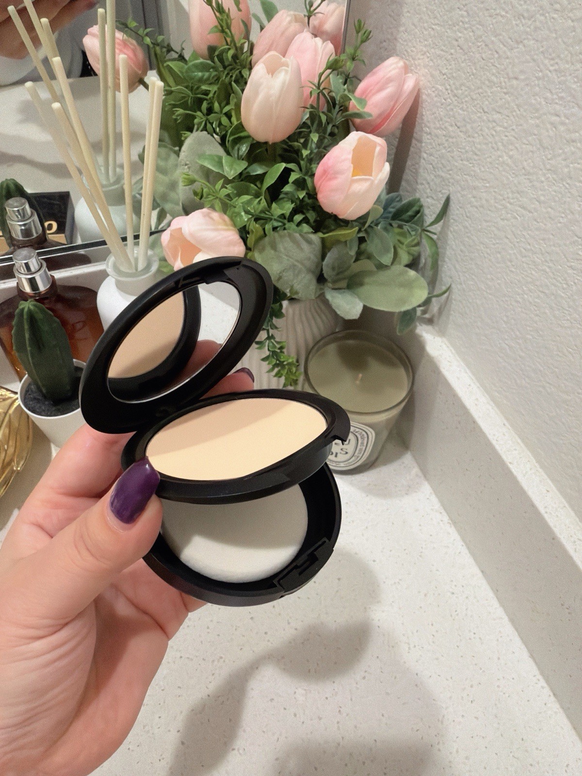 MAC Studio Fix Powder Plus Foundation – NC20 0.52oz NIB