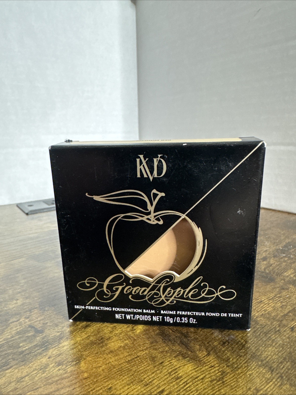 KVD Good Apple Skin-Perfecting Foundation Balm 10g – Shade Medium 030 New