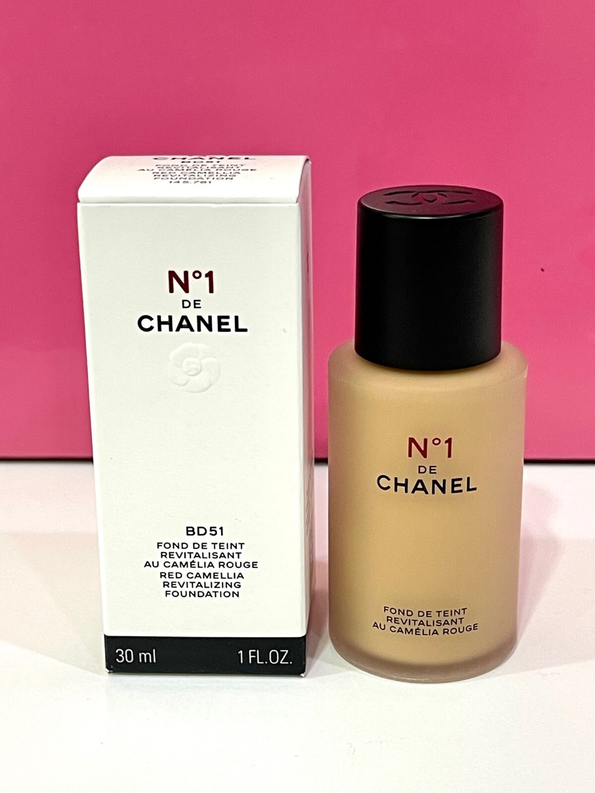 Chanel No.1 Red Camellia Revitalizing Foundation 1 fl.oz./30ml. New Boxed – BD51