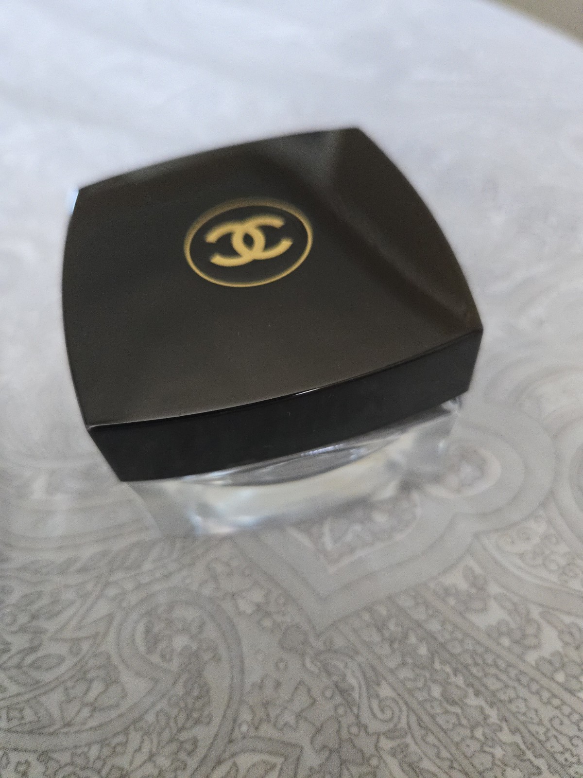 CHANEL SUBLIMAGE LA TEINT JAR Empty