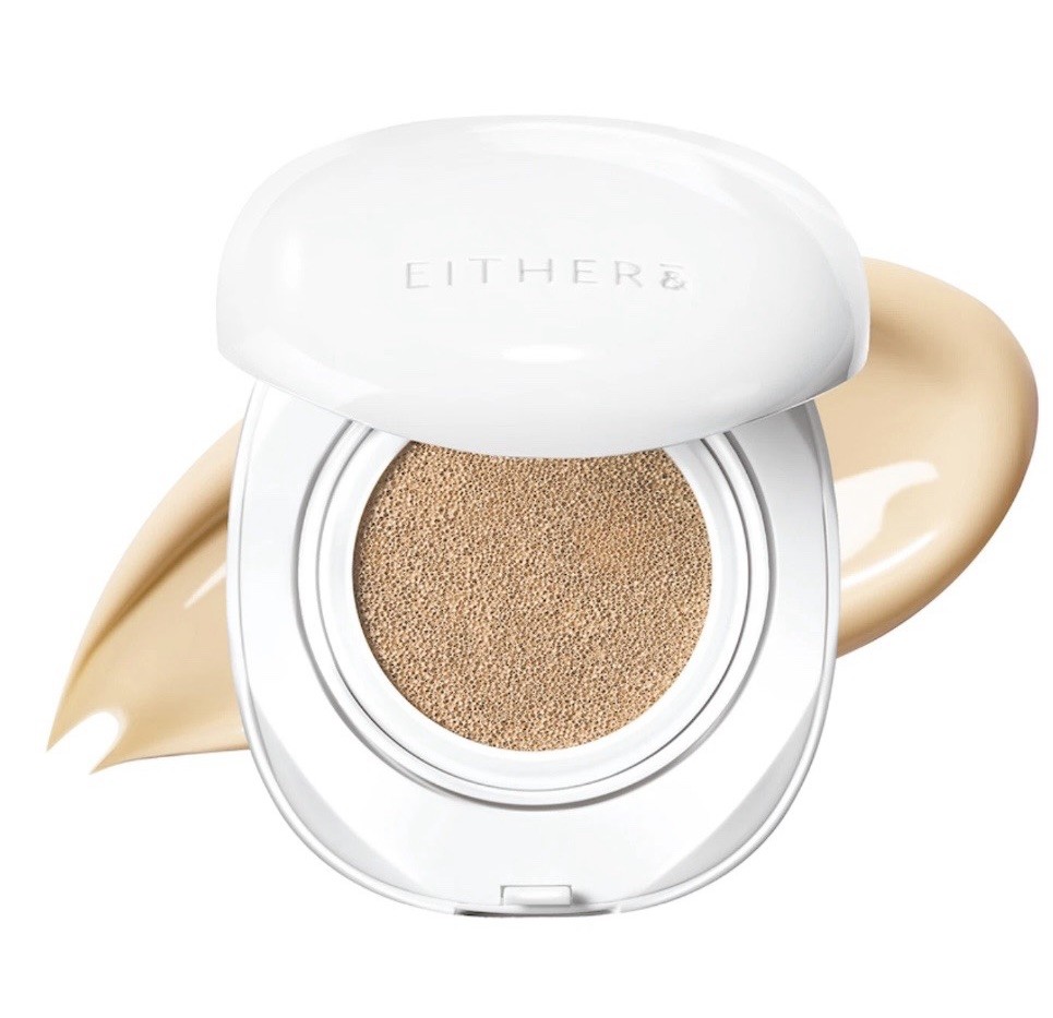 EITHER& Glow Pixel Cushion Foundation 17N Vanilla 12g / 0.42 oz SPF50+/PA+ 02/28