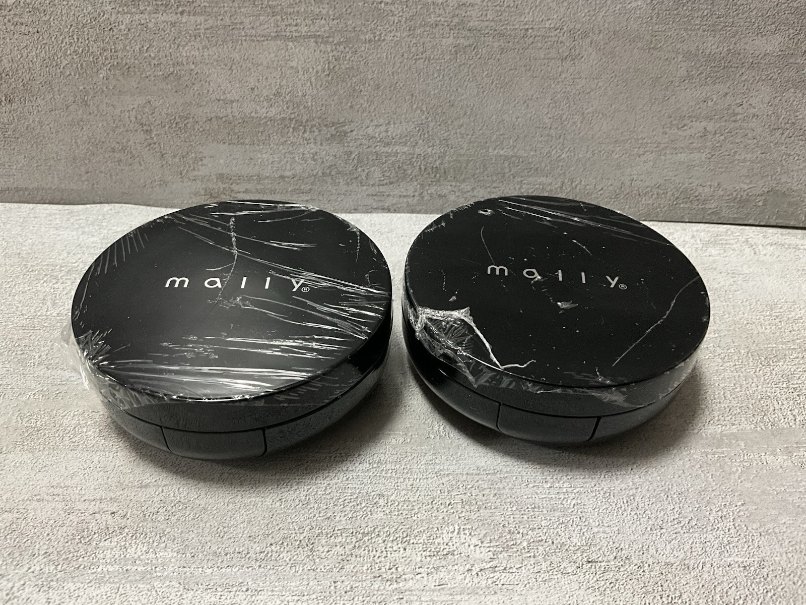 MALLY FLAWLESS FINISH TRANSFORMING EFFECT FOUNDATION MEDIUM 0.42 OZ – (LOT OF 4)