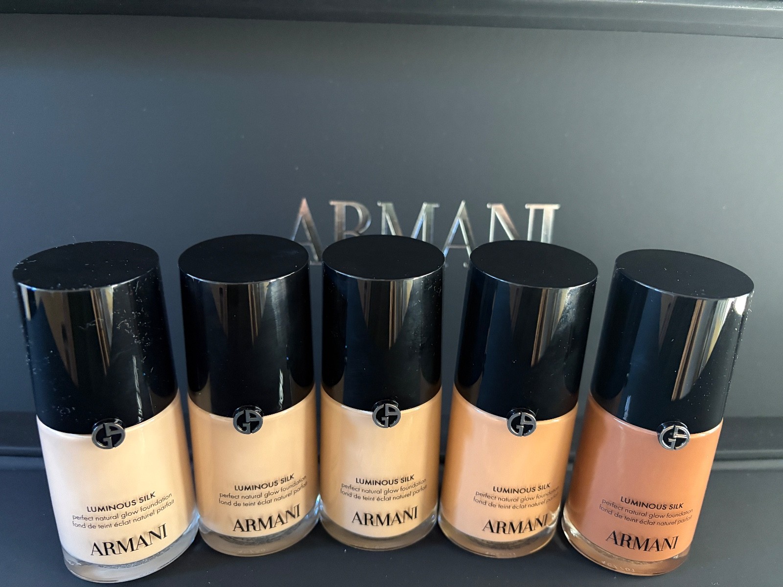 ARMANI Luminous Silk Natural Glow Blurring Foundation – FULL SIZE – AUTHENTIC!!!