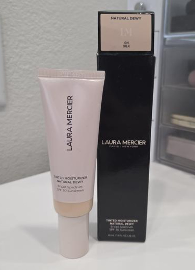 Authentic Laura Mercier Mini Long-Wear Tinted Dewy Skin Tint SPF30,8 SHADES,15mL