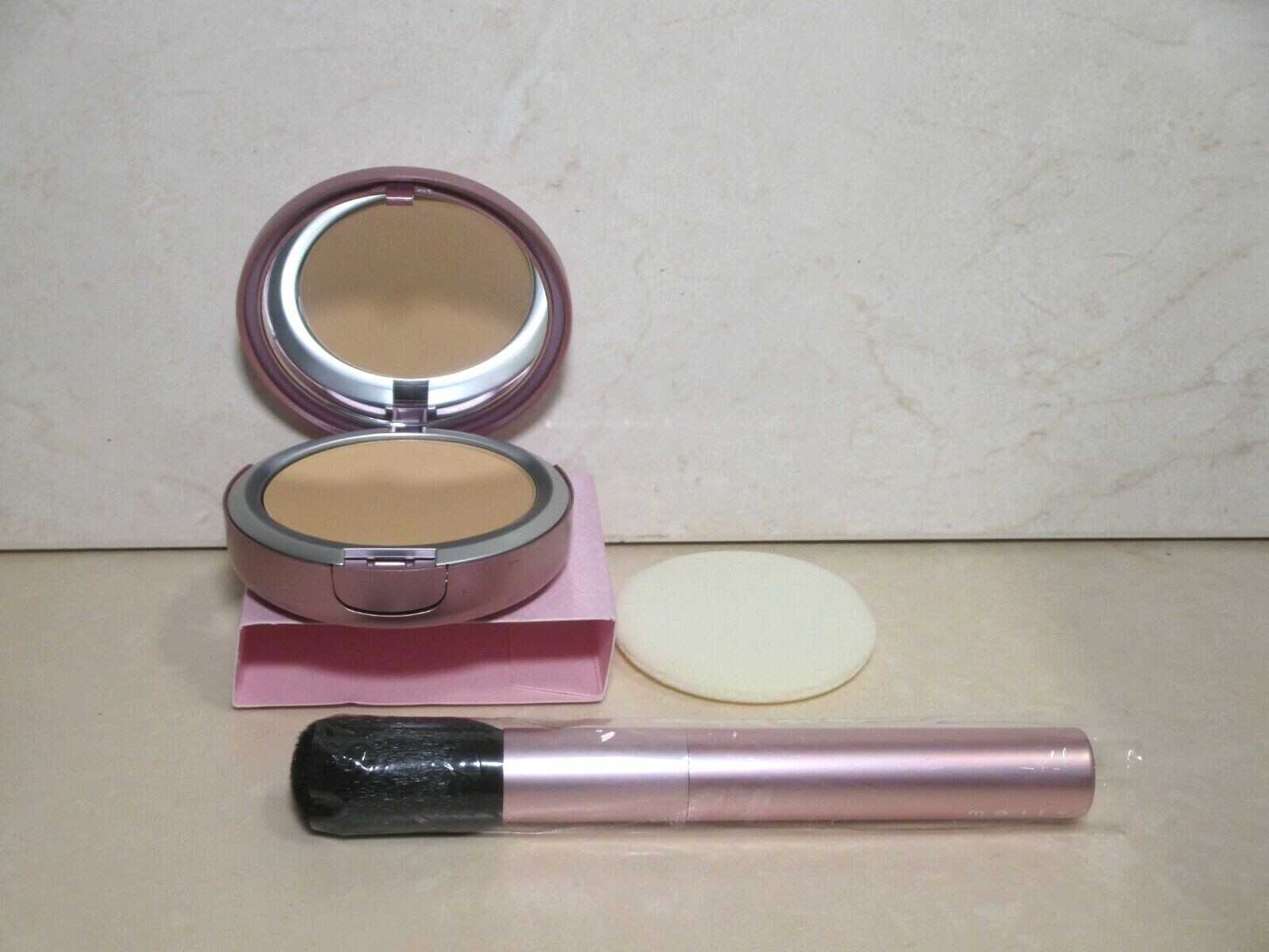 MALLY PORELESS PERFECTION FOUNDATION MEDIUM TAN 0.39 OZ NIB + BRUSH