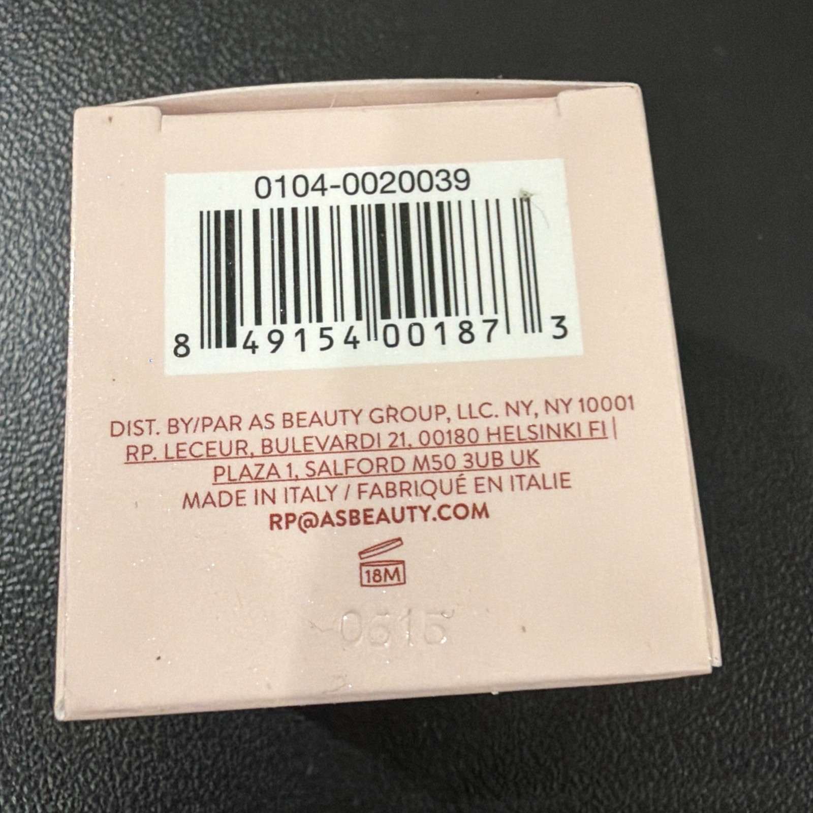 Laura Geller Baked To Go Balance -N- Glow -PORTABLE ILLUMINATING FOUNDATION- Med