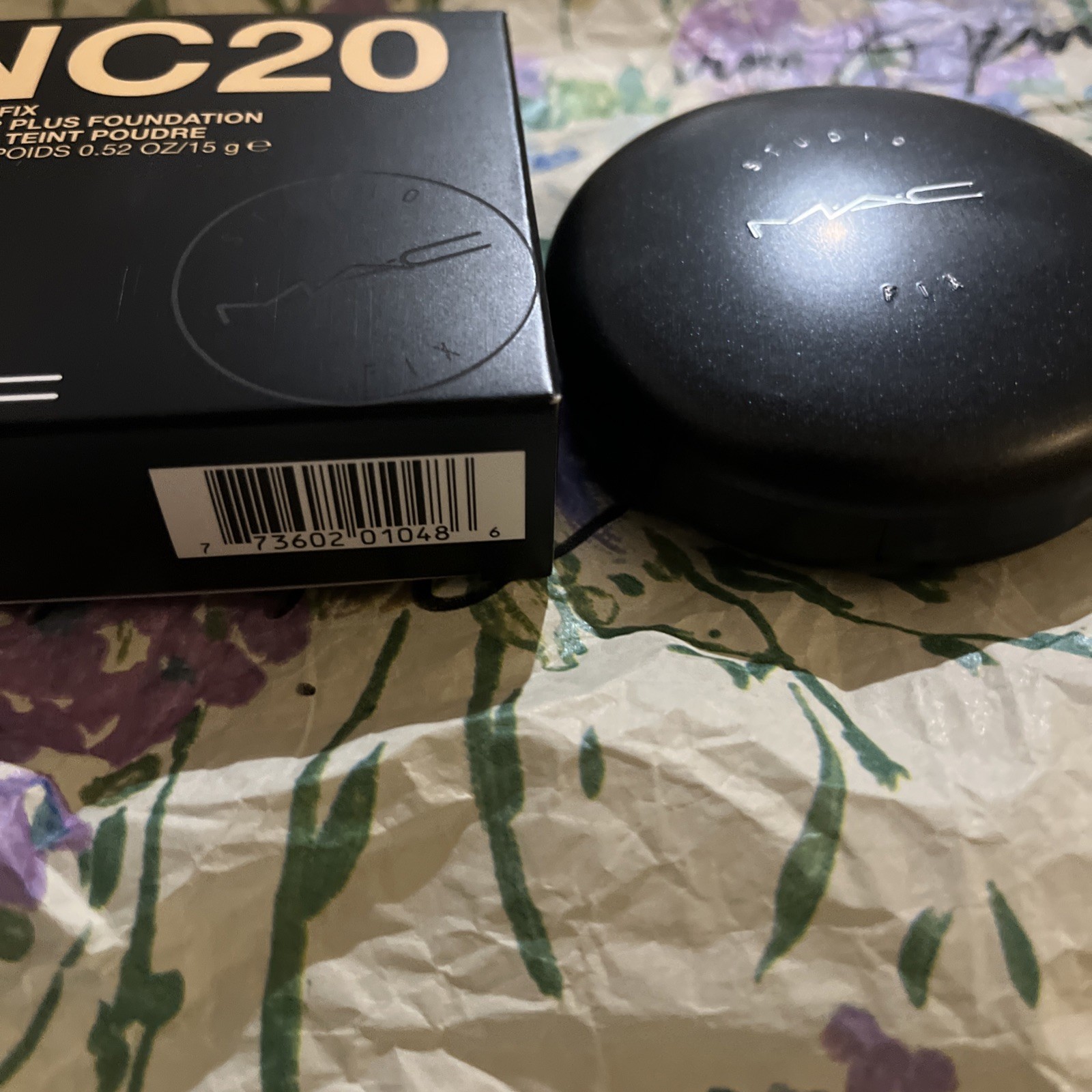 Mac Studio Fix Powder Plus Foundation (NC20)
