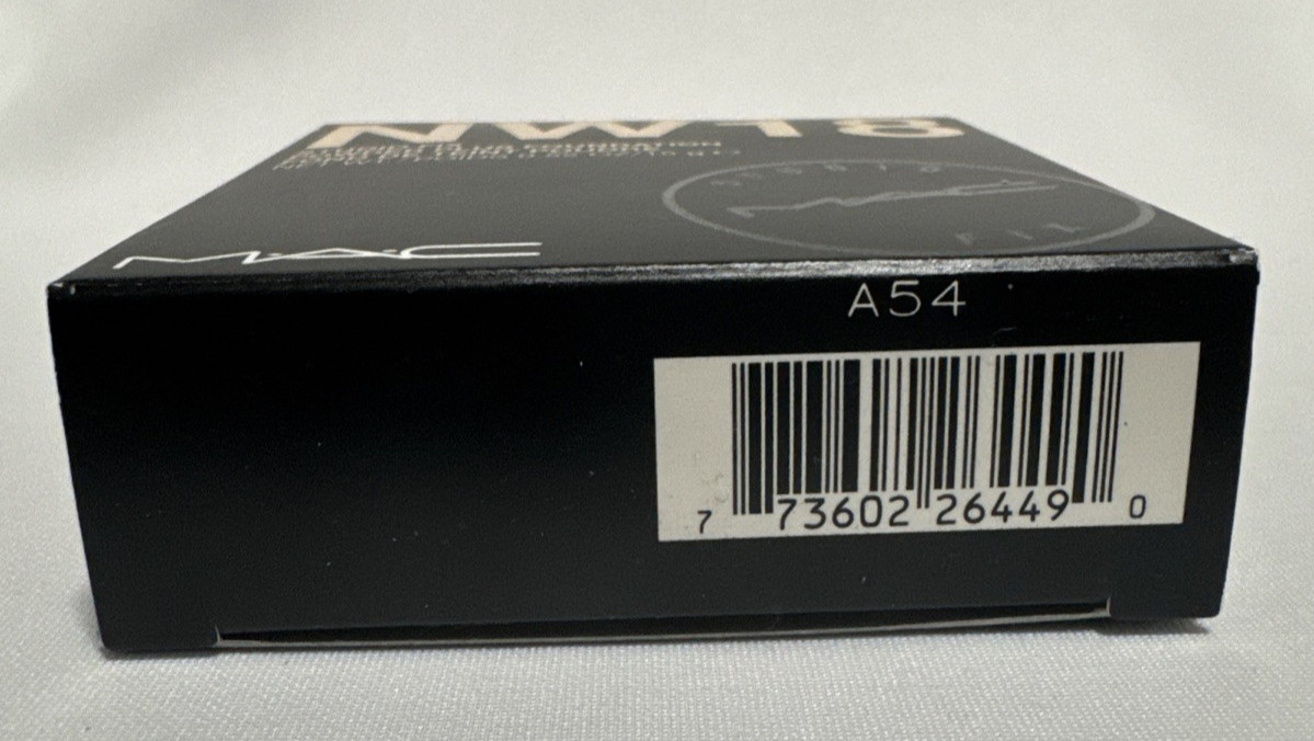 MAC Studio Fix Powder Plus Foundation Shade NW18 Full Size 15g Original Formula