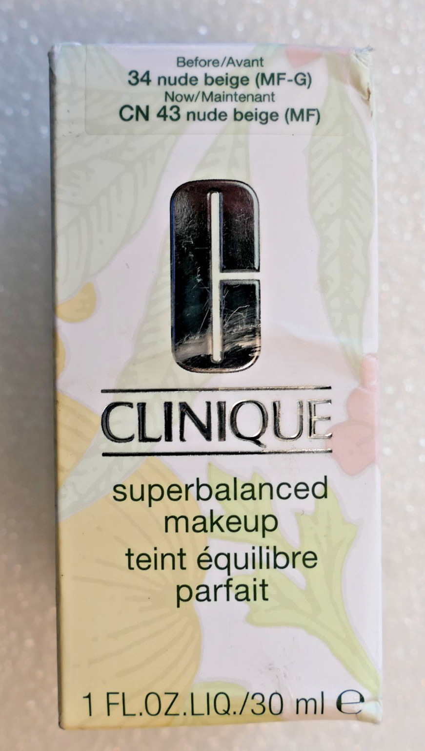 Clinque Superbalanced Makeup Normal to Oily Foundation-CN43 Nude Beige