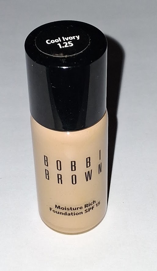 New Tester Bobbi Brown Moisture Rich Skin Foundation SPF 15 Cool Ivory #1.25