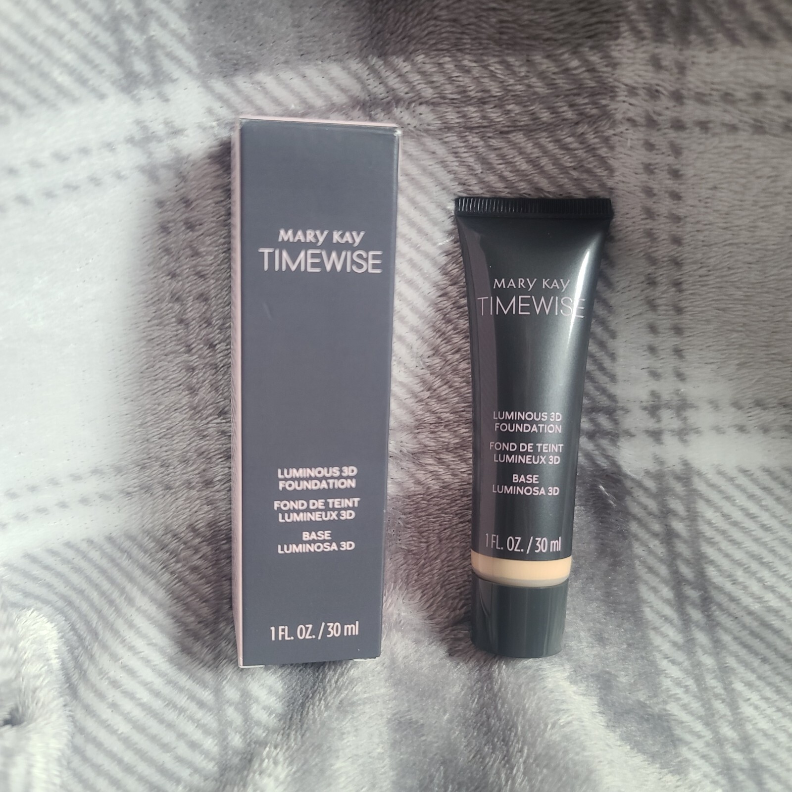 Timewise Luminous 3D Foundation Ivory C110