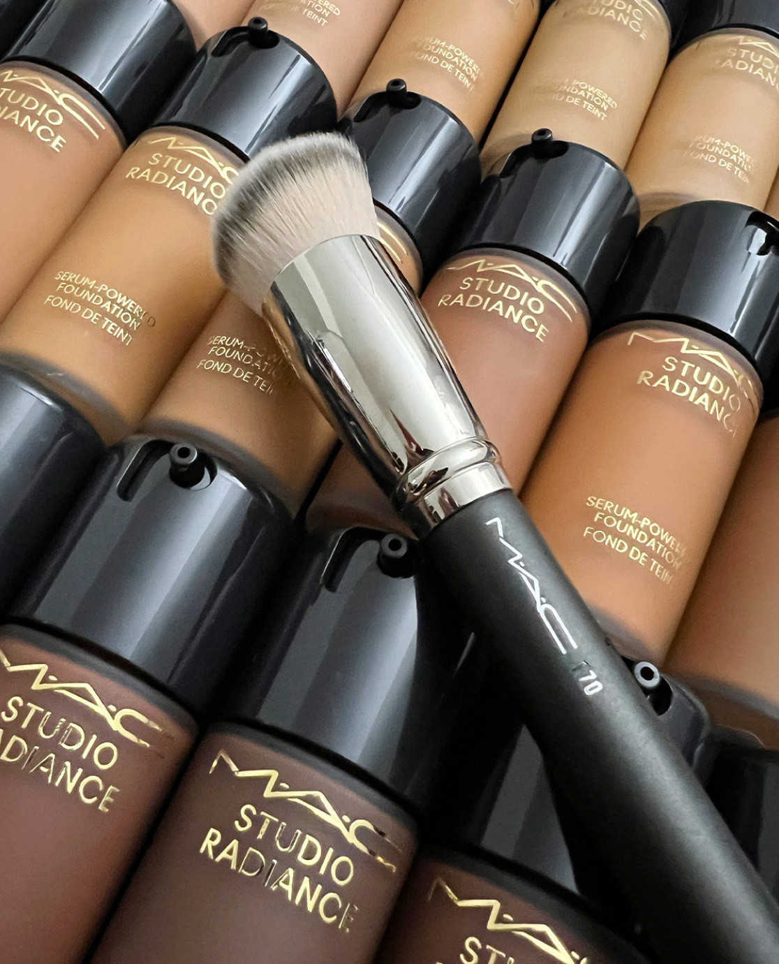 MAC STUDIO RADIANCE Serum-Powered Foundation 1 fl oz BNIB Choose Your Shade