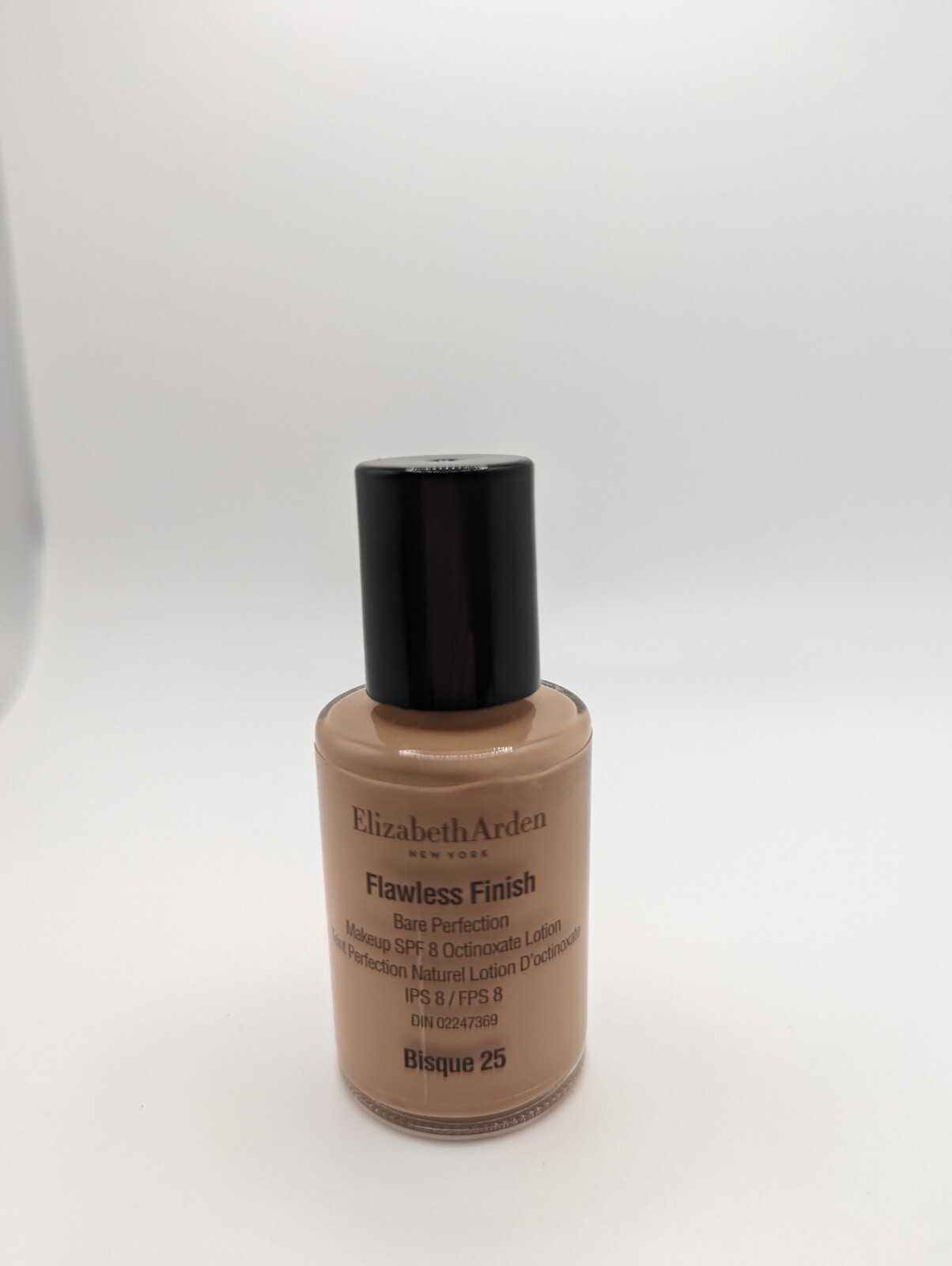 Elizabeth Arden Flawless Finish Bare Perfection Octinoxate 25 Lotion Bisque 30ml