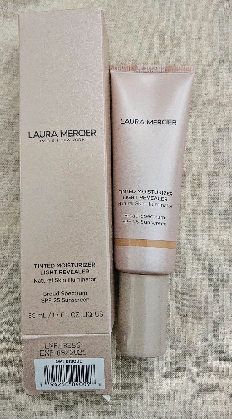 LAURA MERCIER TINTED MOISTURIZER LIGHT REVEALER SPF25 3W1 BISQUE 1.7 OZ 09/26