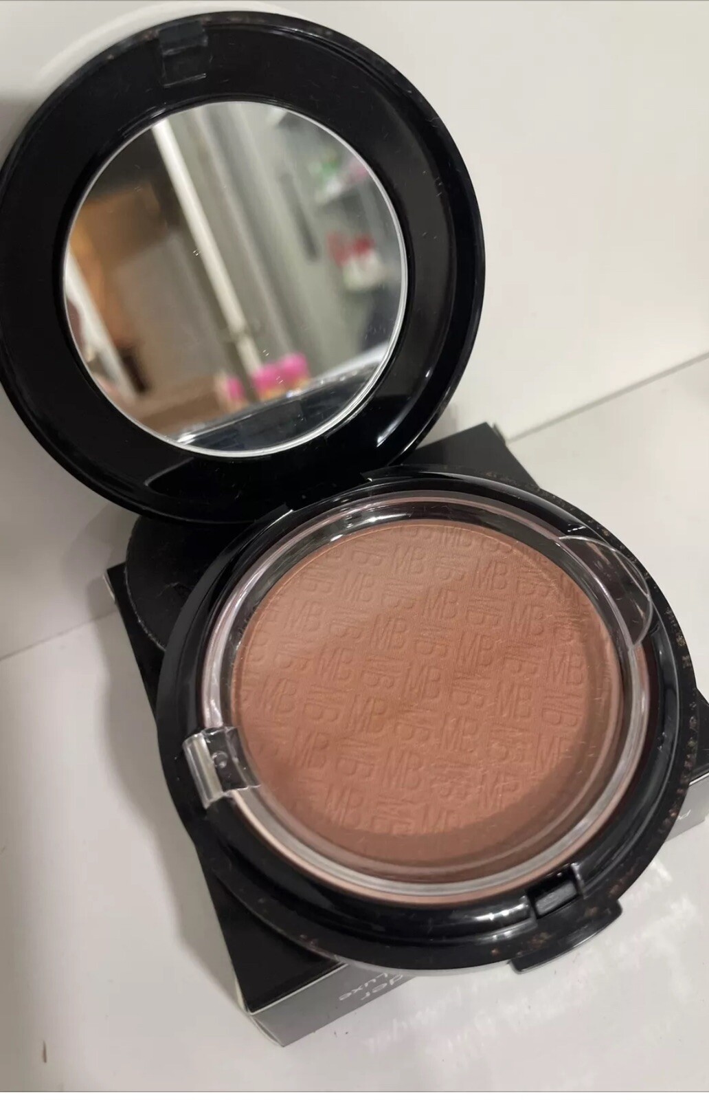 Mica Beauty Pressed Powder Foundation #MFP-8 Down Town Brown Free Gift Brush