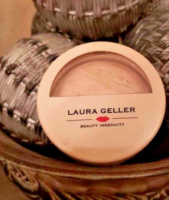 Laura Geller Balance-N-Brighten Foundation “Regular” FS Cream Case .32 oz NEW!