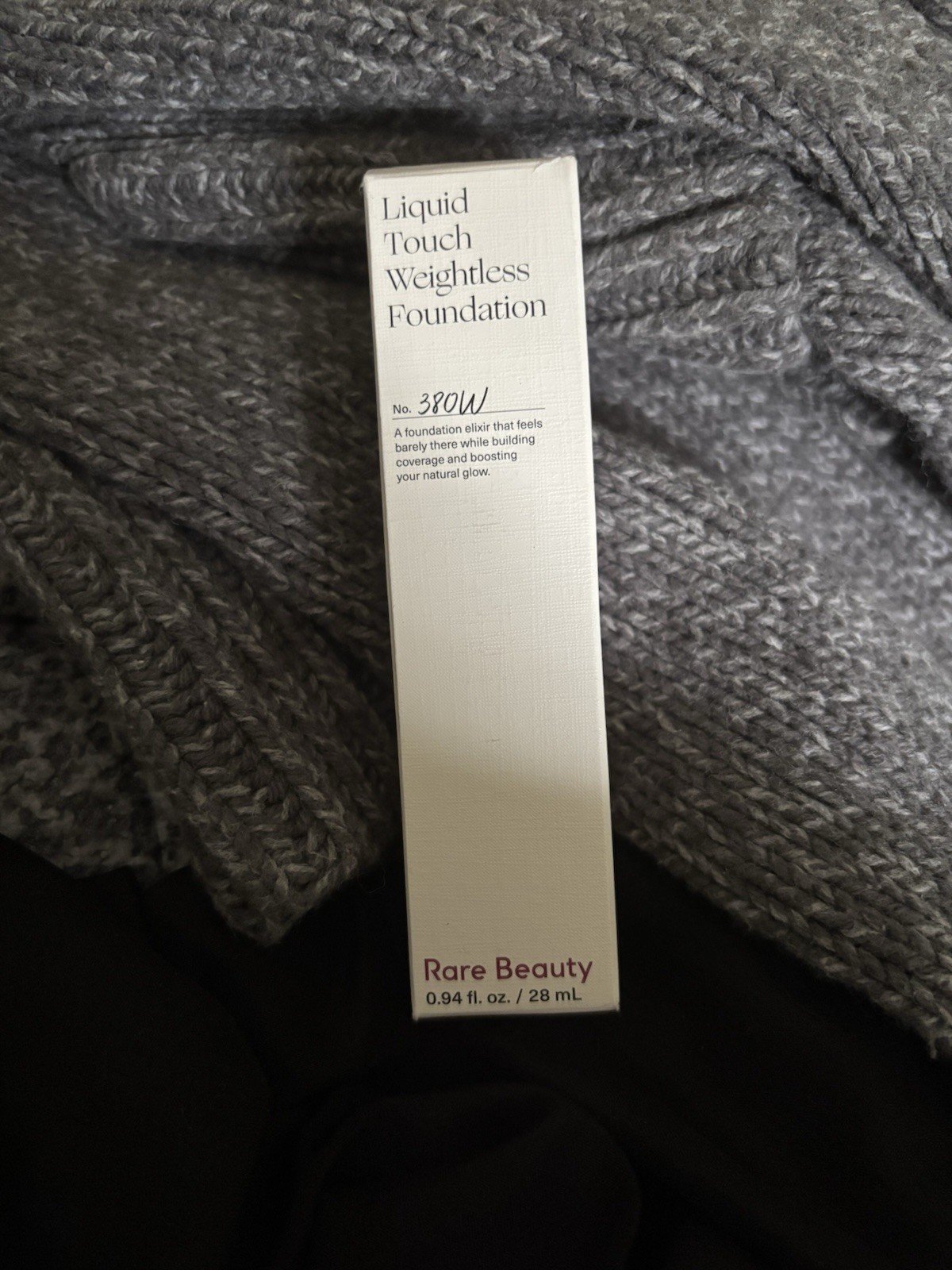 Rare Beauty Liquid Touch Weightless Foundation 380W 0.94 fl oz Buildable