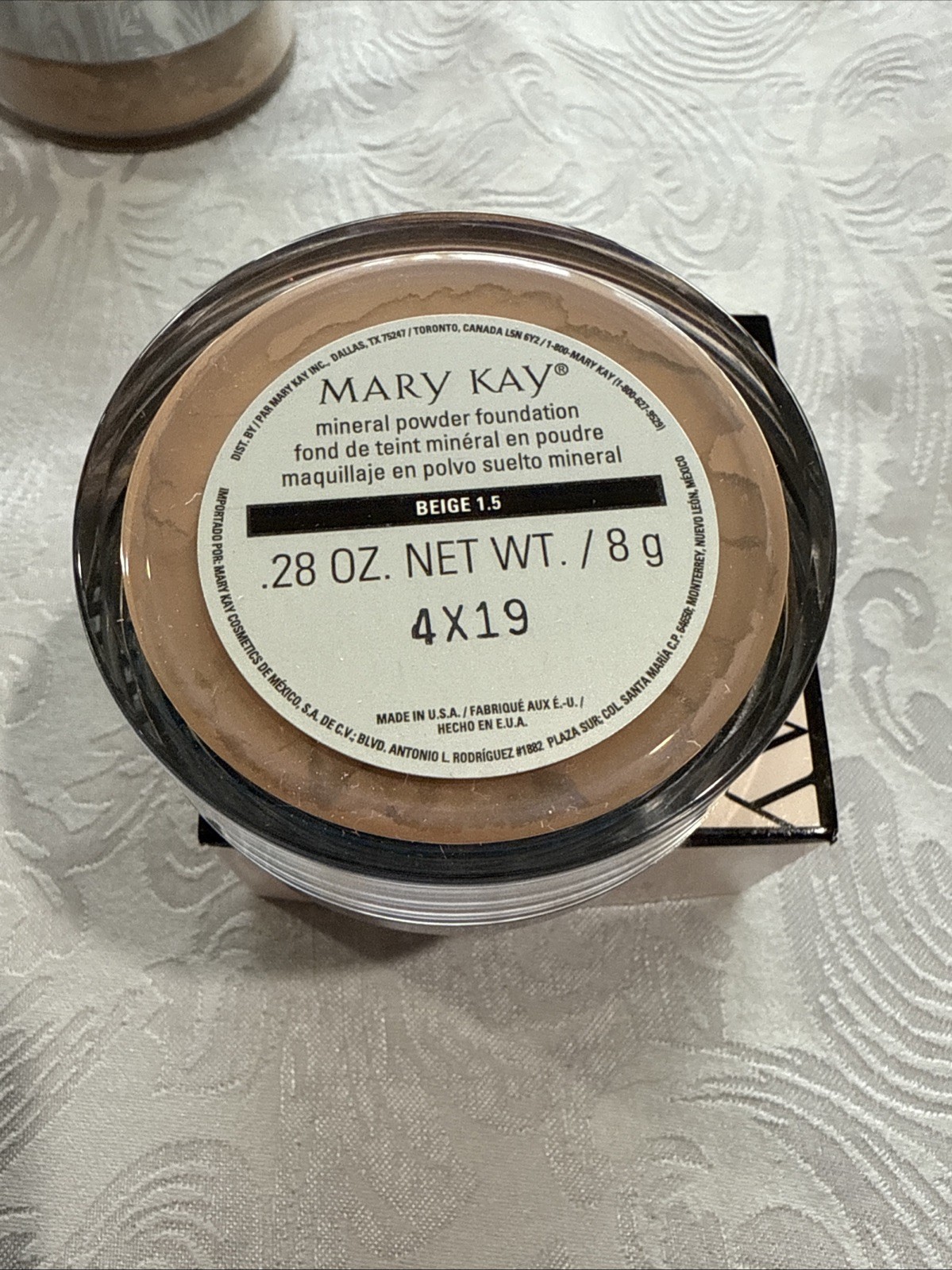 Mary Kay Mineral Powder Foundation .28 Oz /8g – Beige 1.5 – #040988 – NOS NIB