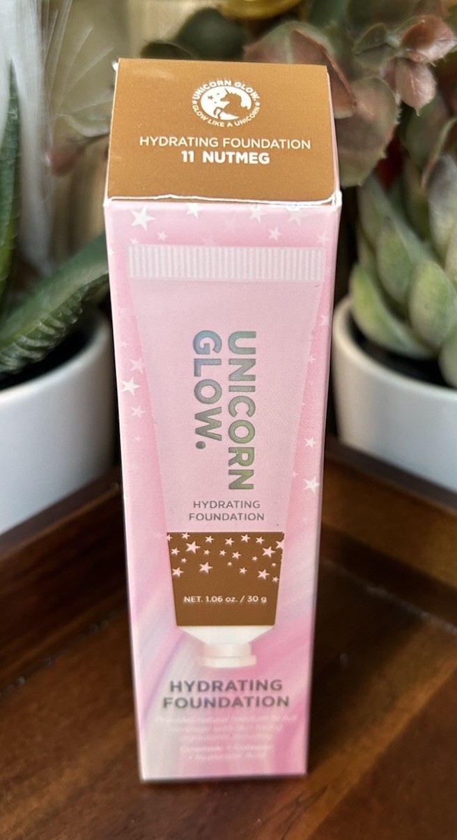 Unicorn Glow Hydrating Foundation 11 Nutmeg
