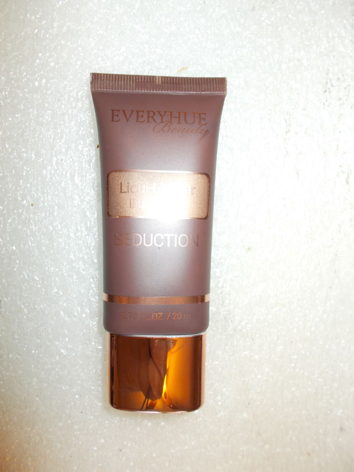 EVERYHUE beauty Liqui-Lighter illuminator 0.70 fl oz. 20 mL new sealed !