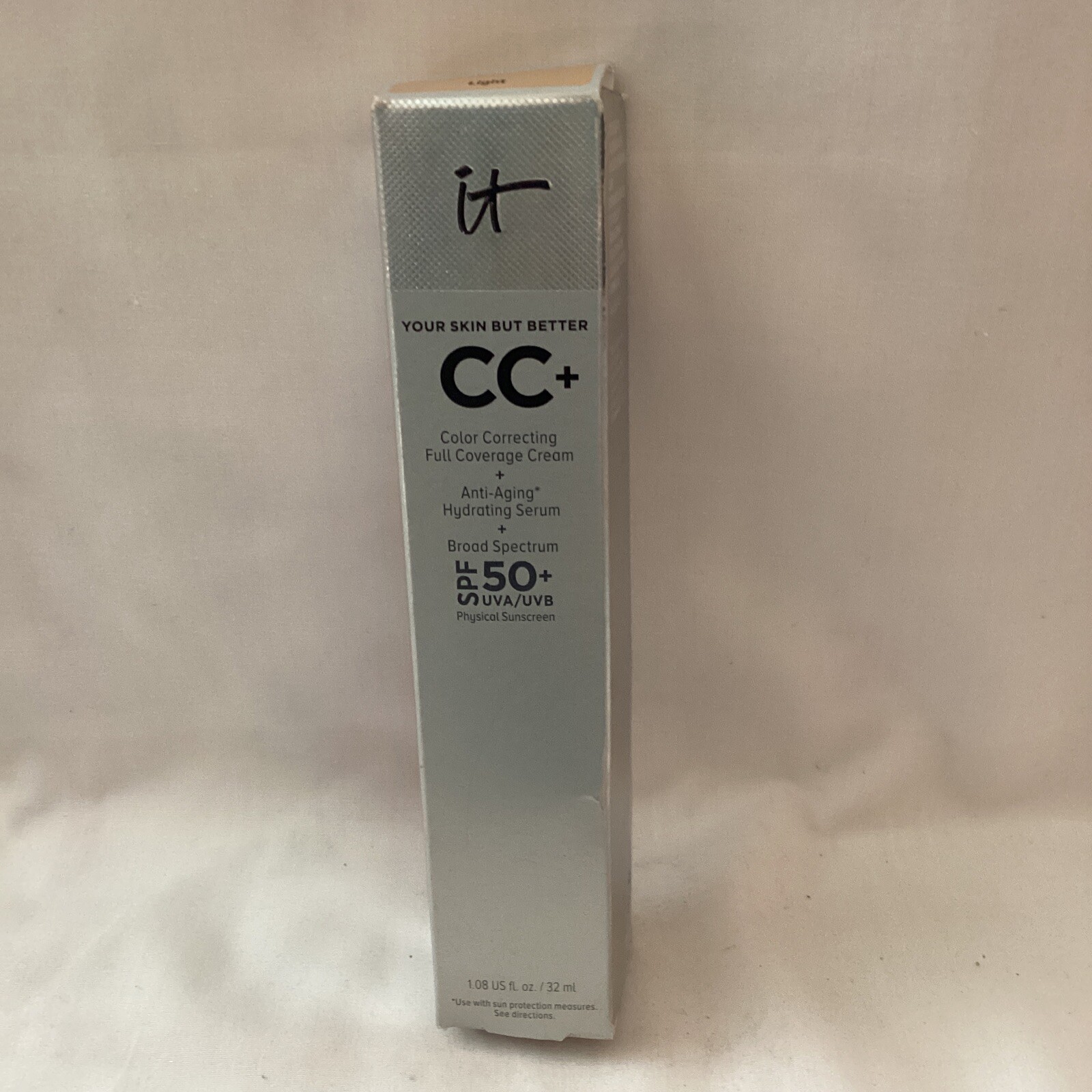 It Cosmetics Your Skin but Better CC Cream With SPF 50 LIGHT 1.08oz READ