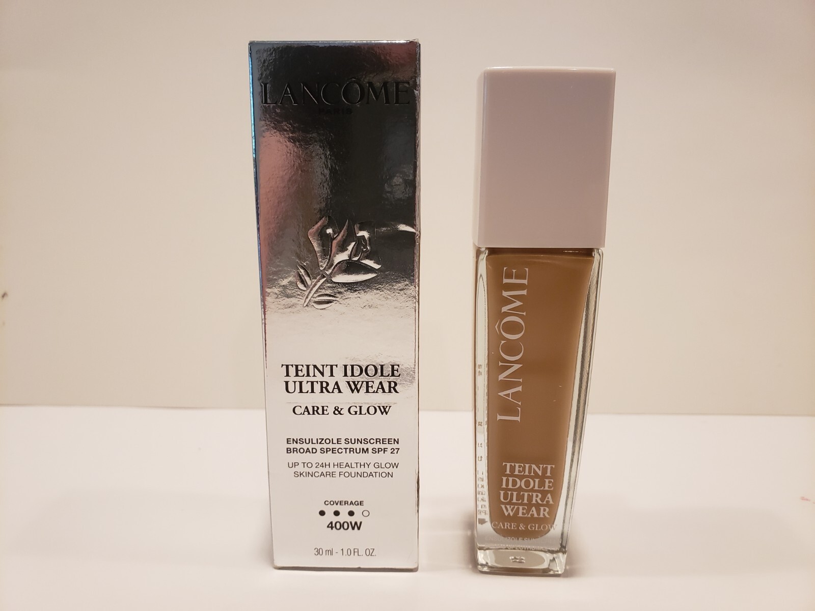 Lancome ~ Teint Idole Ultrawear Care & Glow Foundation ~SPF 27~ 400W~ NIB