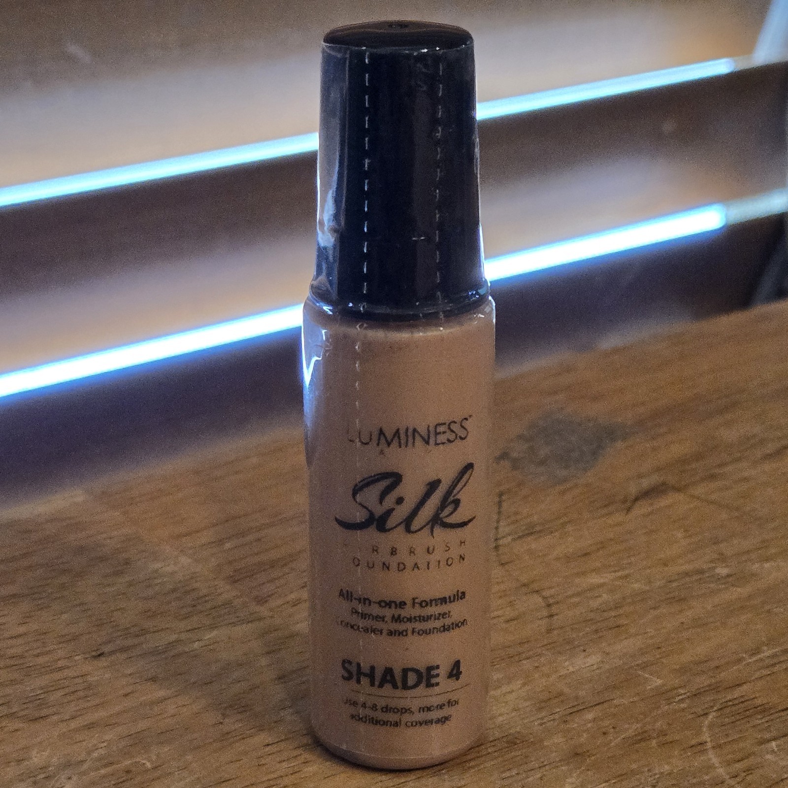 Luminess Air Airbrush Silk Foundation Shade 4 0.55 Fl.oz. NEW SEALED
