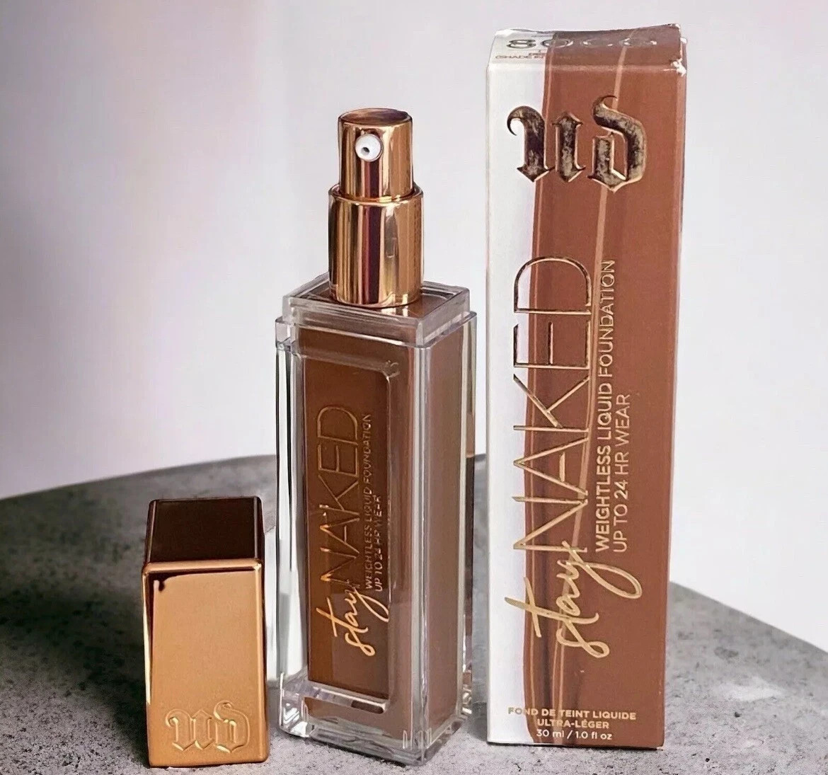 Urban Decay Stay Naked Weightless Liquid Foundation #80CG ~ 30ml / 1 fl oz ~ NIB