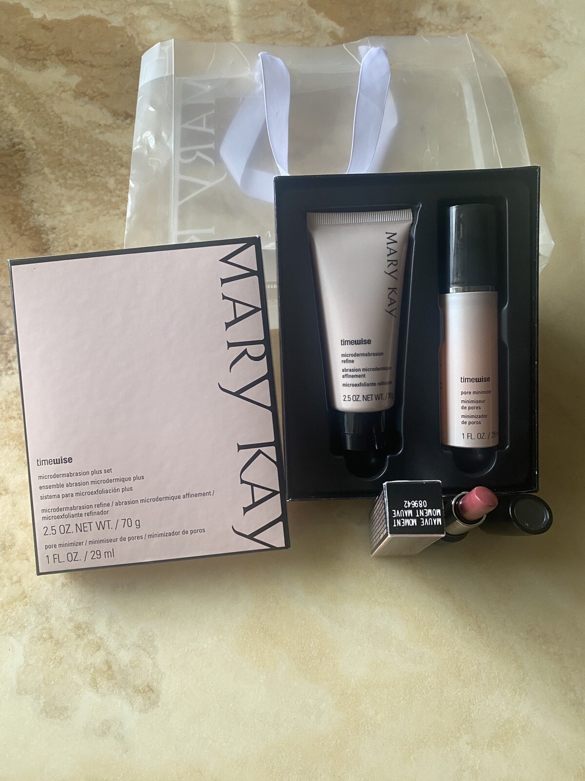 MARY KAY T/WISE MICRODERMABRASION PLUS REFINE &PORE MINIMIZER LIPSTICK& CLEARBAG