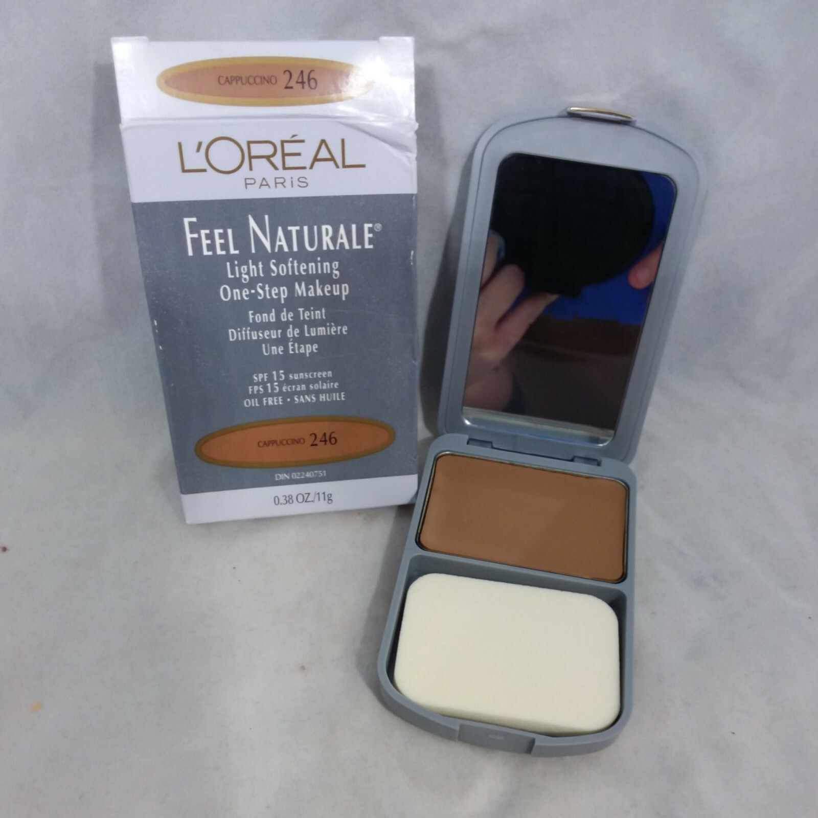 L’oreal Paris Feel Naturale Light Softening One-Step Makeup Cappuccino 246