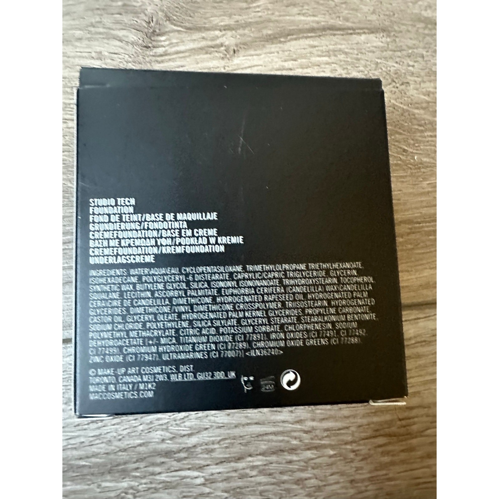 MAC Studio Tech Foundation NW45 – Discontinued
