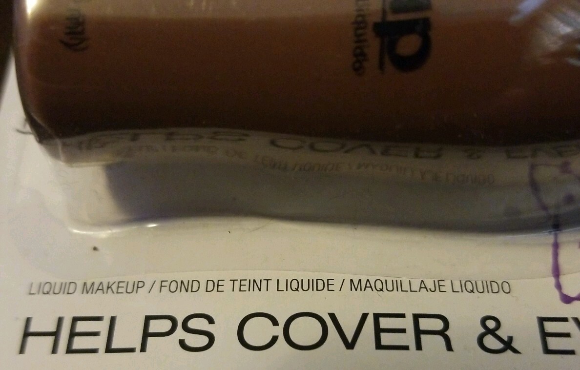 L.A Colors Pump Liquid Makeup Foundation BLM286 Cappuccino 1.11 Oz Full Coverage