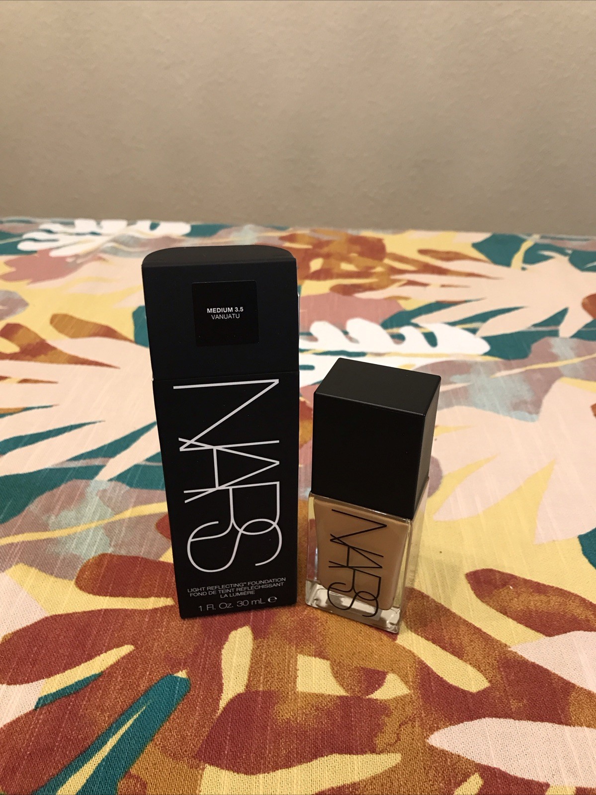 Nars Light Reflecting Foundation 1 fl oz – MEDIUM 3.5 VANUATU
