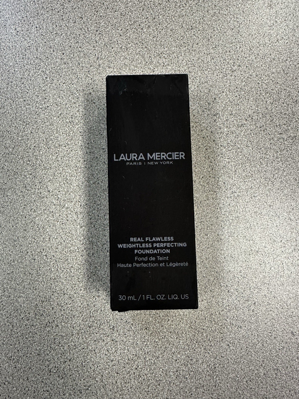 Laura Mercier SOFT SAND 2C2 Real Flawless Weightless Perfecting Foundation 1 oz